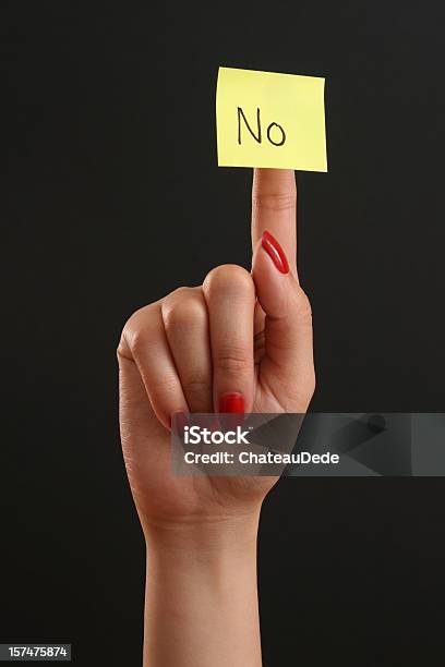 Nooooo - Fotografias de stock e mais imagens de Recusar - Recusar, Adulto, Bloco de Recados