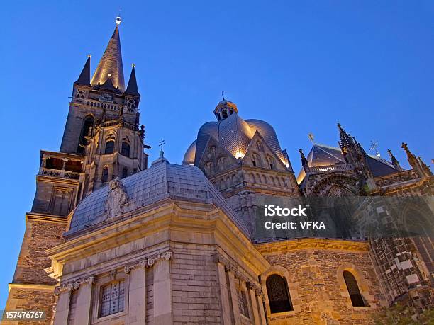 Aachener Dom Aachener Dom Stockfoto und mehr Bilder von Aachen - Aachen, Abenddämmerung, Beleuchtet