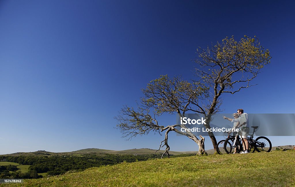 De Mountain bike - Foto de stock de Cena Rural royalty-free