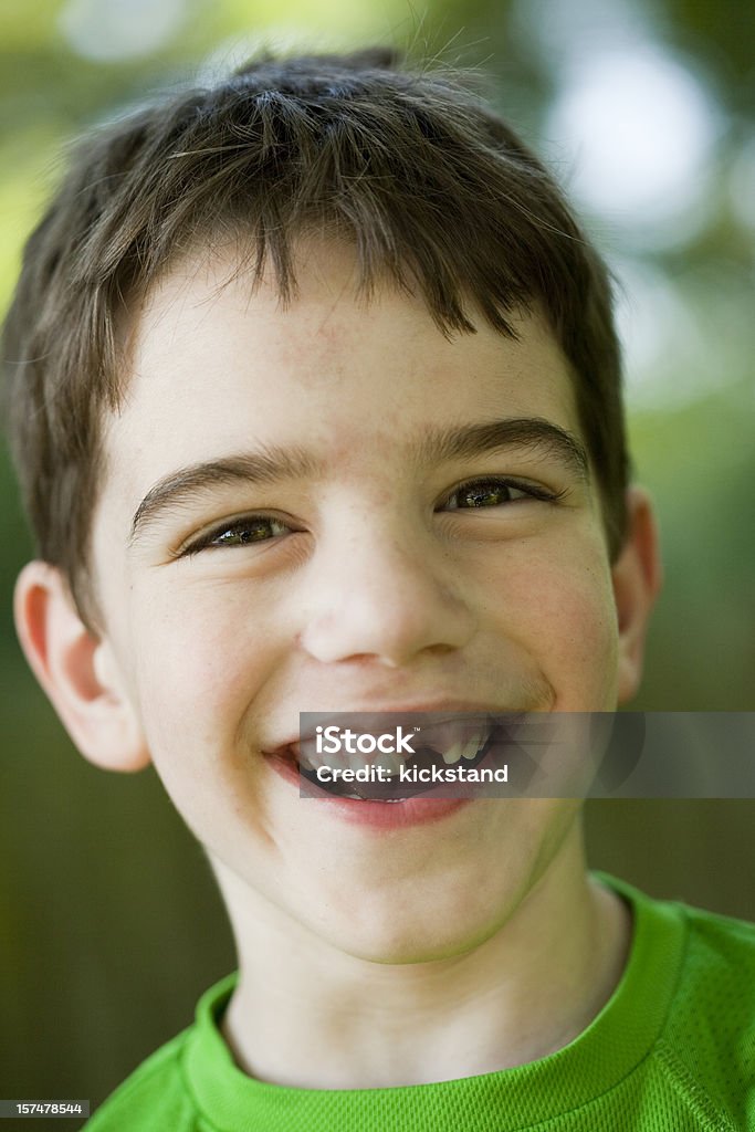 Boy faltante dientes - Foto de stock de 6-7 años libre de derechos