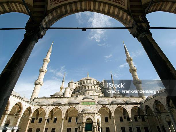 Голубая Мечеть В Стамбуле Xl — стоковые фотографии и другие картинки Ottoman Empire - Ottoman Empire, Арка - архитектурный элемент, Архитектура