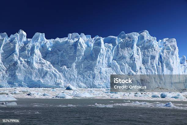 Glaciar Perito Moreno Patagonia Argentina Foto de stock y más banco de imágenes de Aire libre - Aire libre, América del Sur, Argentina