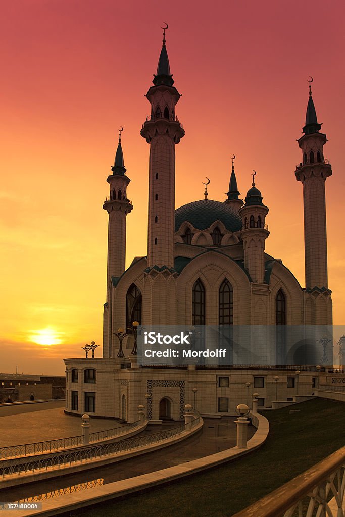 Qolsharif Мечеть в солнечный свет - Стоковые фото Внешний вид здания роялти-фри