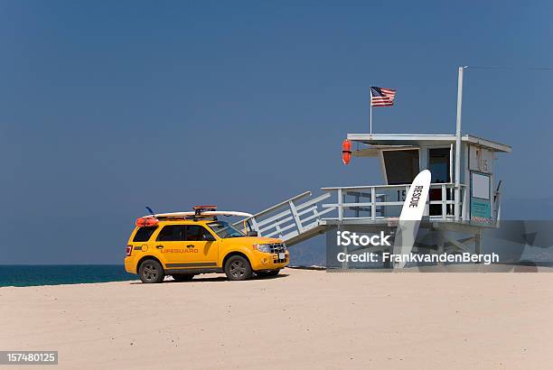 E Lifeguards Aluguer De Carros Estação De Nadador Salvavidas - Fotografias de stock e mais imagens de Posto do Nadador Salvador