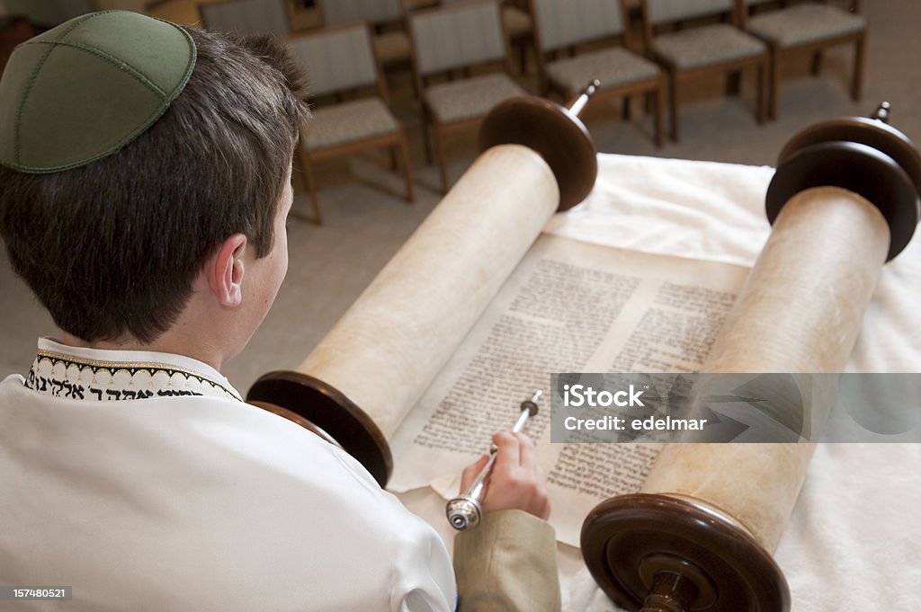 Lesen der Torah - Lizenzfrei Bar Mizwa Stock-Foto
