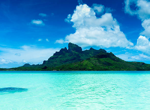istock Bora-Bora Holiday Island 157480874