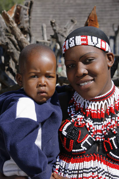 istock Zulu mother and child 157481071