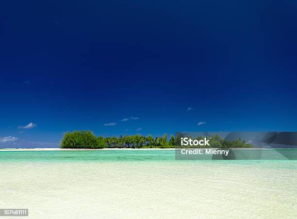 Одинокий Остров Южной Части Тихого Океана — стоковые фотографии и другие картинки Muri Beach - Muri Beach, Без людей, Белый