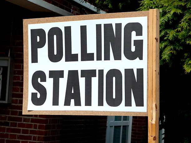 istock British polling station sign and entrance 157481439