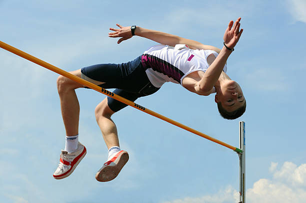 atleta de salto em altura - high jump fotos - fotografias e filmes do acervo