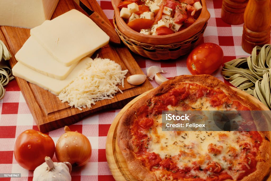 Mozzarella & Pizza - Foto de stock de Ajo libre de derechos