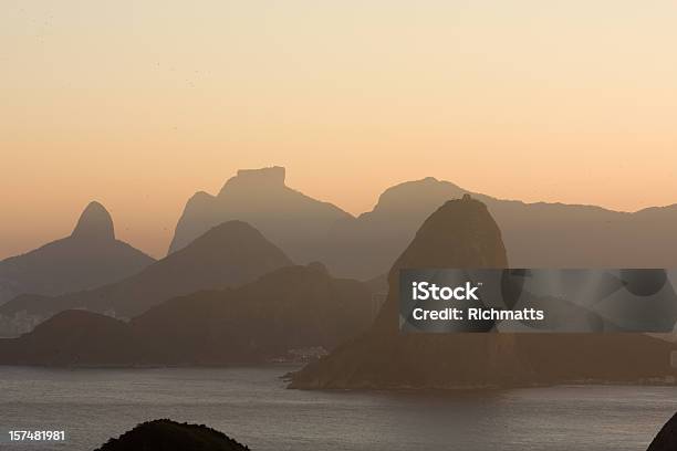 Rio De Janeirogebirge Stockfoto und mehr Bilder von Berg - Berg, Brasilien, Bucht von Guanabara