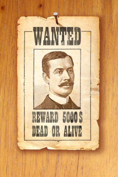 antyczny brązowy list gończy ustalone z paznokci na drewnianym tle - wanted poster wild west poster paper zdjęcia i obrazy z banku zdjęć