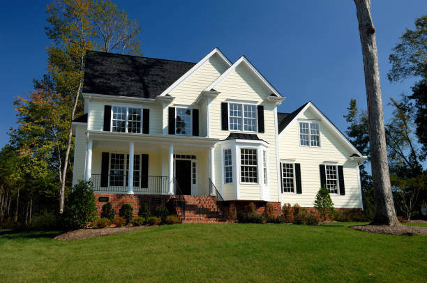 istock Exterior Front of Residential Home 157484823