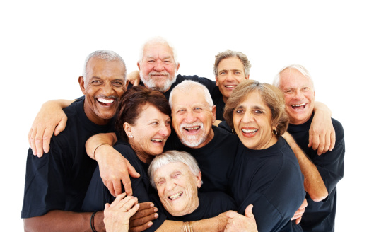 Las personas mayores de pie juntos sobre fondo blanco photo