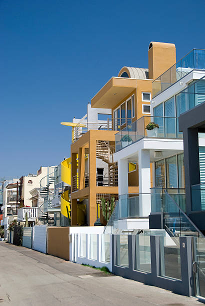 istock Santa Monica beach houses 157485031