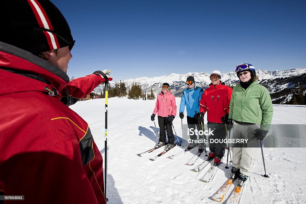 Lekcje jazdy na nartach - Zbiór zdjęć royalty-free (Narciarstwo)