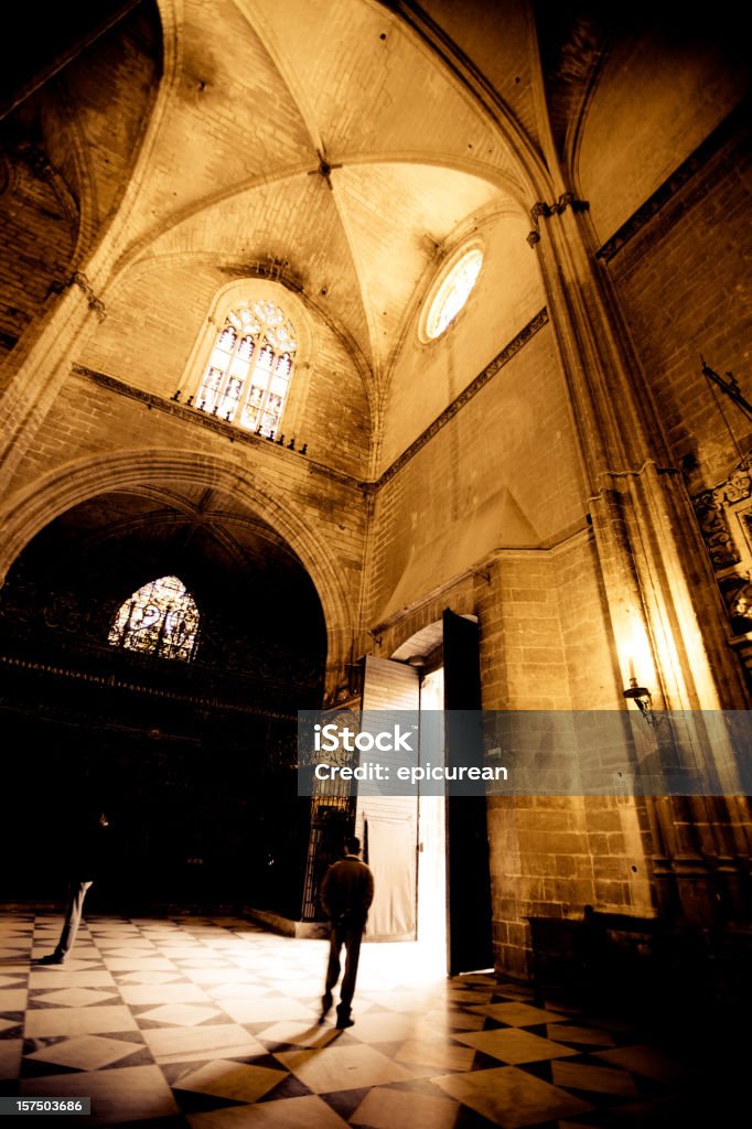 O Interior da Catedral de Sevilha, Espanha - Foto de stock de Andaluzia royalty-free