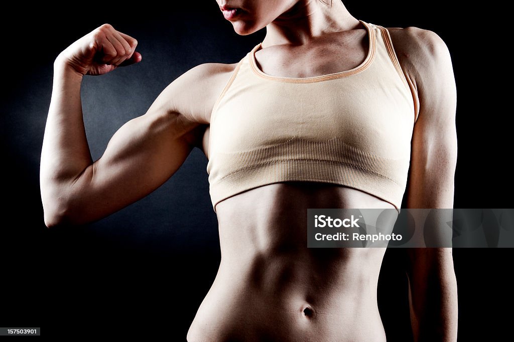 Mulher Muscular: Parte Superior do Corpo - Royalty-free Mulheres Foto de stock