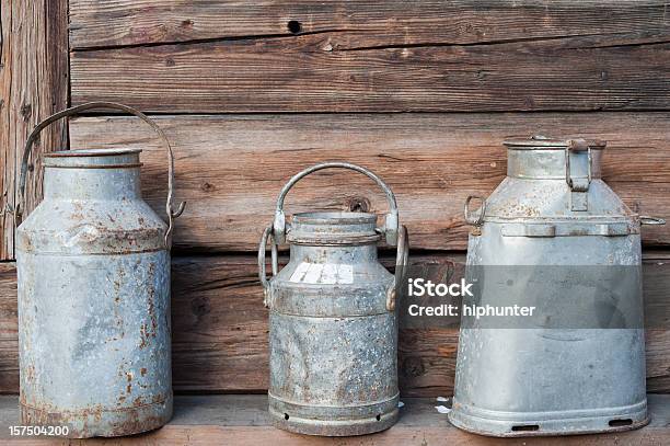 Traditionelle Milchkanne Stockfoto und mehr Bilder von Milchkrug - Milchkrug, Milchkanne, Altertümlich