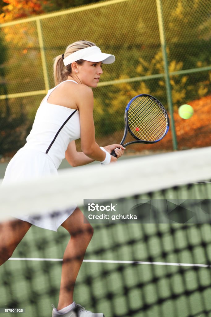 Kobieta Tenis Player w akcji - Zbiór zdjęć royalty-free (20-29 lat)