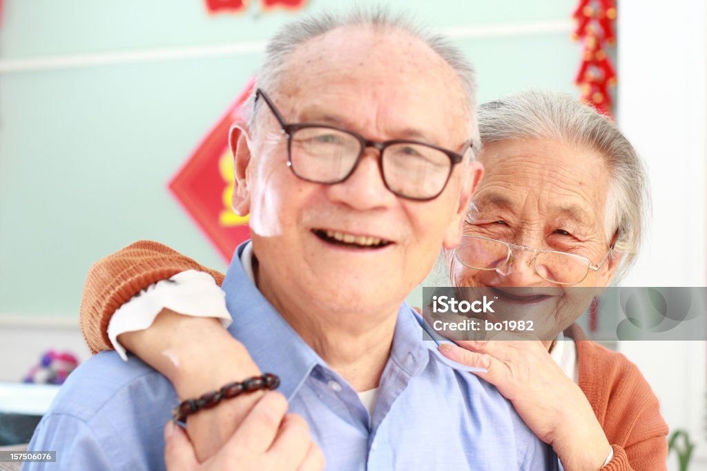 Heureux couple âgé - Photo de 65-69 ans libre de droits