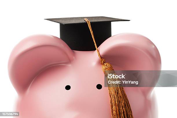 Darlehen Für Hochschulbildung Finanzen Planung In Sparschwein Einsparungen Stockfoto und mehr Bilder von Universität