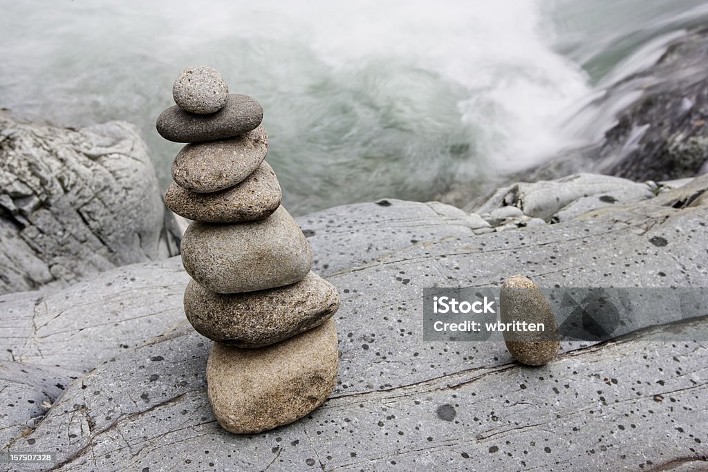 Senso di equilibrio - Foto stock royalty-free di Acqua fluente