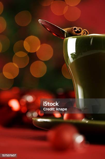 クリスマスのお飲み物 - アウトフォーカスのストックフォトや画像を多数ご用意 - アウトフォーカス, カップ, カラー画像