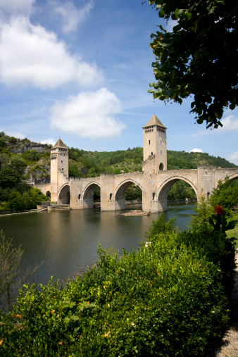 Europe, France, South West, Midi Pyrenees, Lot, 46, Cahors, Lot River, the historic Pont Valentre fortified bridge