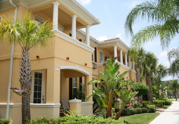 istock Condominium Neighborhood 157507932