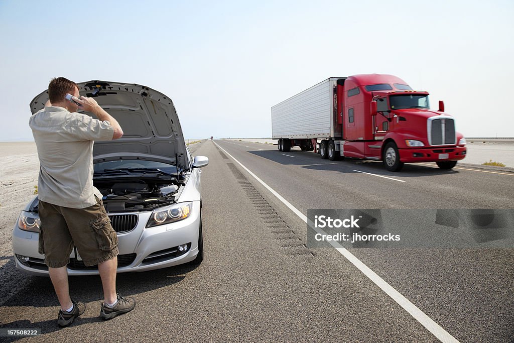 De problemas - Foto de stock de Avería de coche libre de derechos