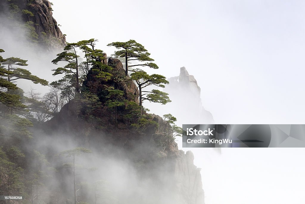 Beleza natural-Natureza - Foto de stock de Montanhas Huangshan royalty-free