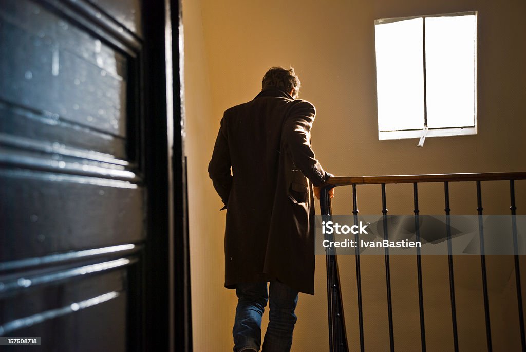 À la maison - Photo de Hommes libre de droits