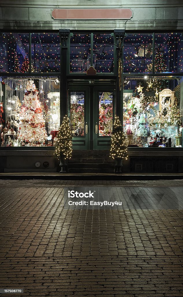 Świąteczny sklep okna wyświetlania - Zbiór zdjęć royalty-free (Boże Narodzenie)