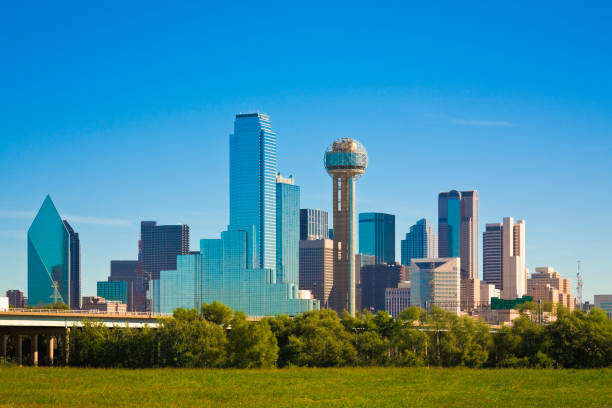 テキサス州ダラスの街並みの - dallas texas ストックフォトと画像