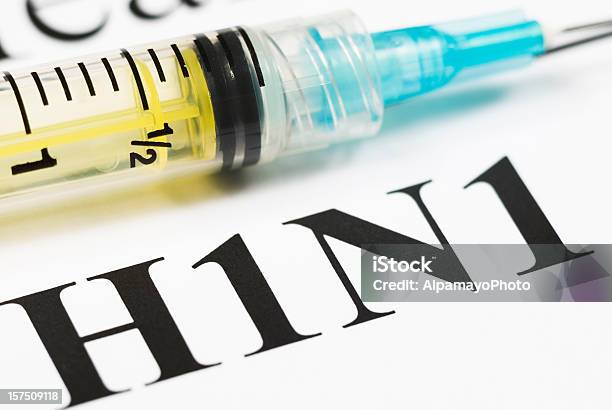 H1n1 Gripe Shot A Vacinação Closeup Ii - Fotografias de stock e mais imagens de Gripe suína