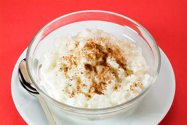 ryżowy pudding - rice pudding zdjęcia i obrazy z banku zdjęć