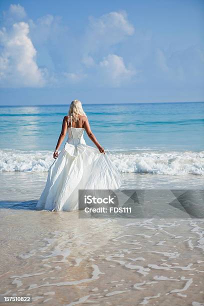 Свадебные Путешествия Карибского — стоковые фотографии и другие картинки Свадебное платье - Свадебное платье, 20-24 года, Беззаботный