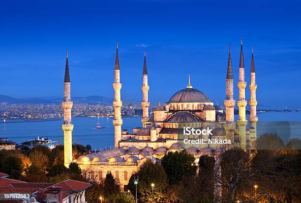 ブルーモスクイスタンブール - イスタンブールのストックフォトや画像を多数ご用意 - イスタンブール, 夜, アジア文化