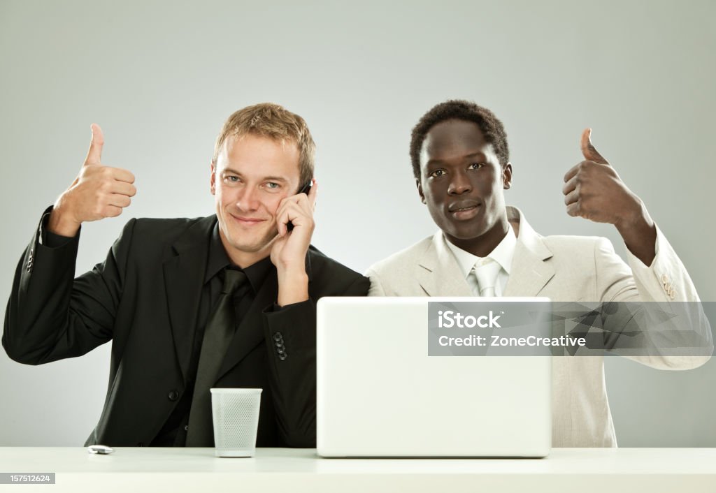 interracial equipo de trabajo - Foto de stock de Adulto libre de derechos