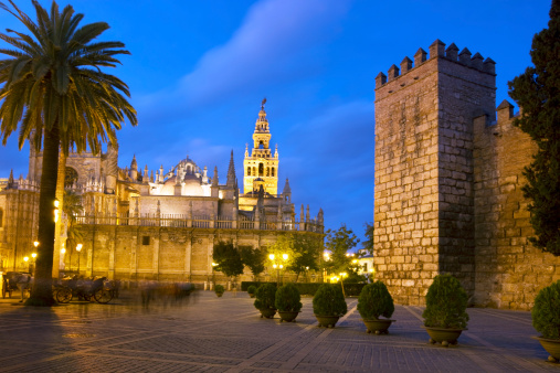 Streets of Seville next to La Giralda.
