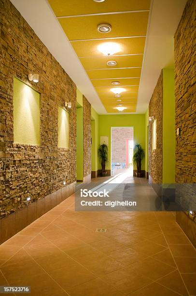 Spa Hallway - Fotografias de stock e mais imagens de Beco - Beco, Castanho, Cor verde