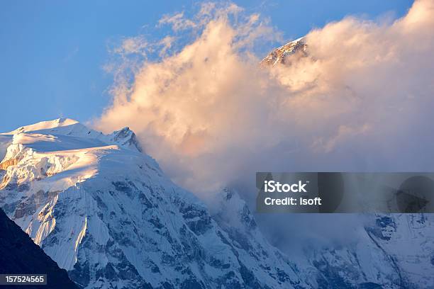 Foto de Cho Oyu Everest Circuito Nepal Motivos e mais fotos de stock de Ama Dablam - Ama Dablam, Avalanche, Aventura