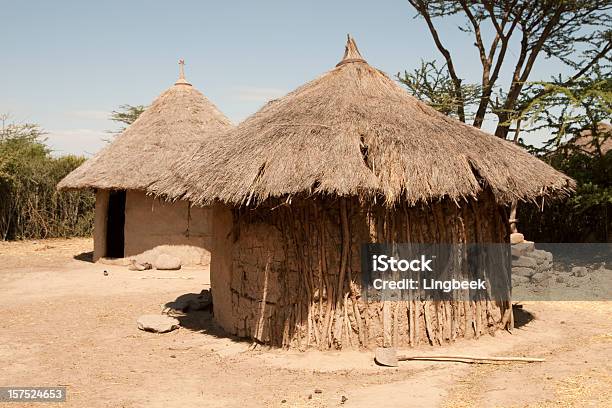 Cabana Na Etiópia - Fotografias de stock e mais imagens de Cabana de Palha - Cabana de Palha, Aldeia, Ao Ar Livre