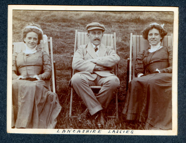 istock Edwardian Family 157525633