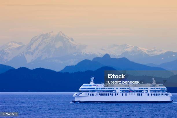 British Columbia Ferry - zdjęcia stockowe i więcej obrazów Prom - Prom, Kolumbia Brytyjska, Vancouver - Kanada