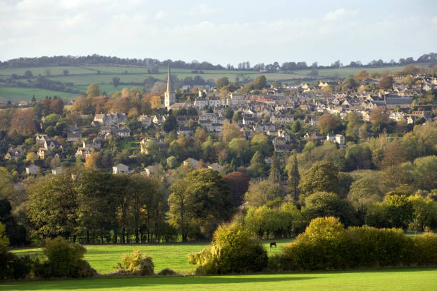 istock England, Gloucestershire, Cotswolds, Painswick, autumn view 157527110