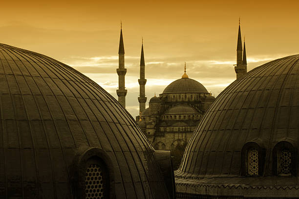 istock Mosques in Sultanahmet, Istanbul, Turkey 157527543