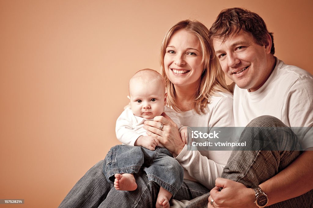 Heureux portrait de famille - Photo de Famille libre de droits